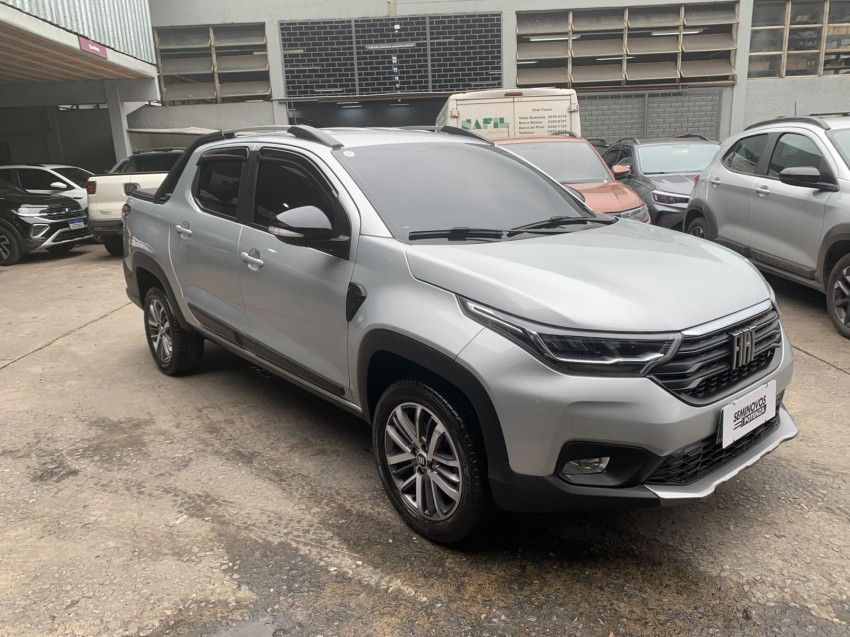 fiat strada 1.3 firefly flex volcano cd cvt 24/25 seminovo0