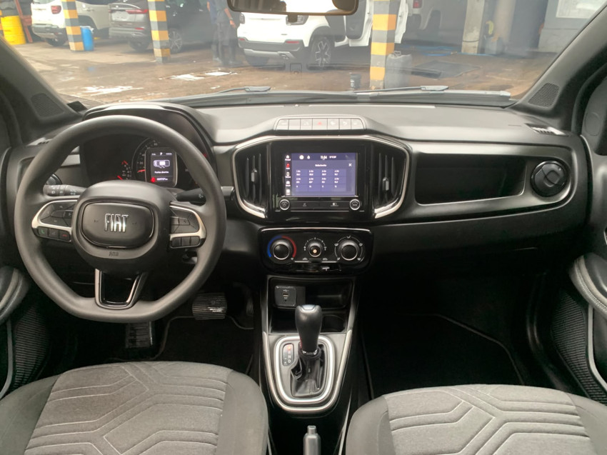 fiat strada 1.3 firefly flex volcano cd cvt 24/25 seminovo7
