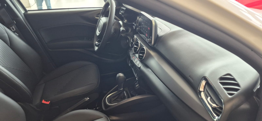 FIAT CRONOS 1.3 FIREFLY FLEX PRECISION CVT 25/26 SEMINOVO13