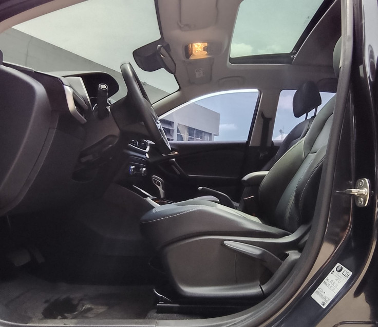 CHEVROLET TRACKER 1.2 TURBO FLEX PREMIER AT 25/25 SEMINOVO8
