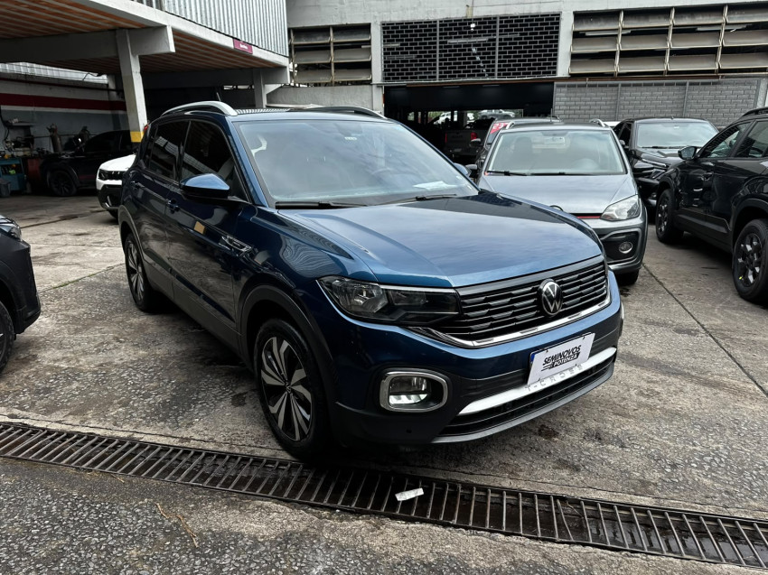 VOLKSWAGEN T-CROSS 1.4 250 TSI TOTAL FLEX HIGHLINE AT 22/23 SEMINOVO0