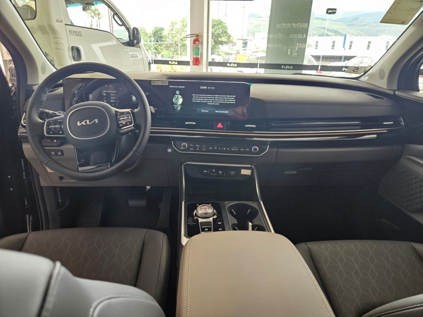 KIA CARNIVAL 3.5 V6 GASOLINA EX AT 24/25 SEMINOVO10