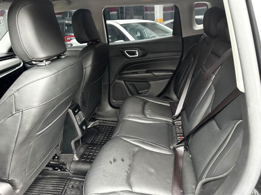 JEEP COMPASS 1.3 T270 TURBO FLEX LONGITUDE AT6 23/24 SEMINOVO11