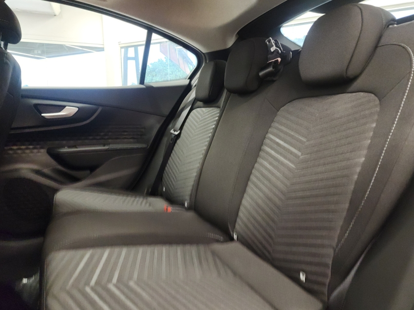 fiat fastback 1.0 turbo 200 hybrid audace cvt 25/26 0km fiat fastback 1.0 turbo 200 hybrid audace cvt 25/26 0km