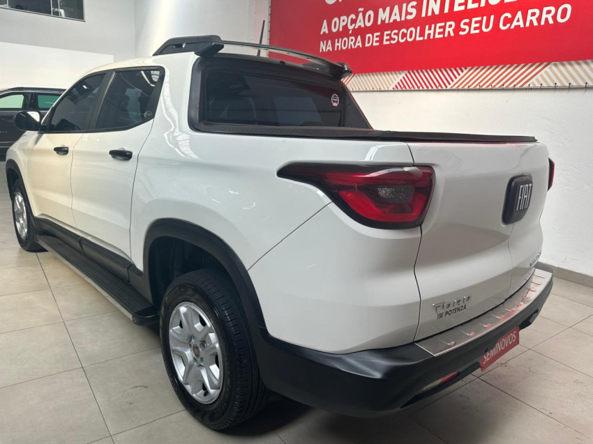fiat toro 1.8 16v evo flex freedom at6 1.0 4p automatico 20183