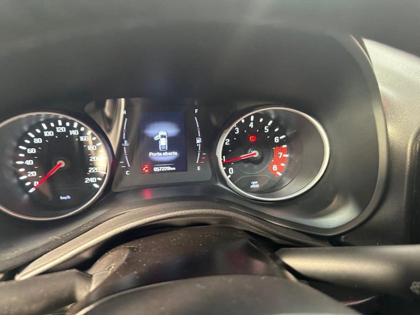 fiat toro 1.8 16v evo flex freedom at6 1.0 4p automatico 20187