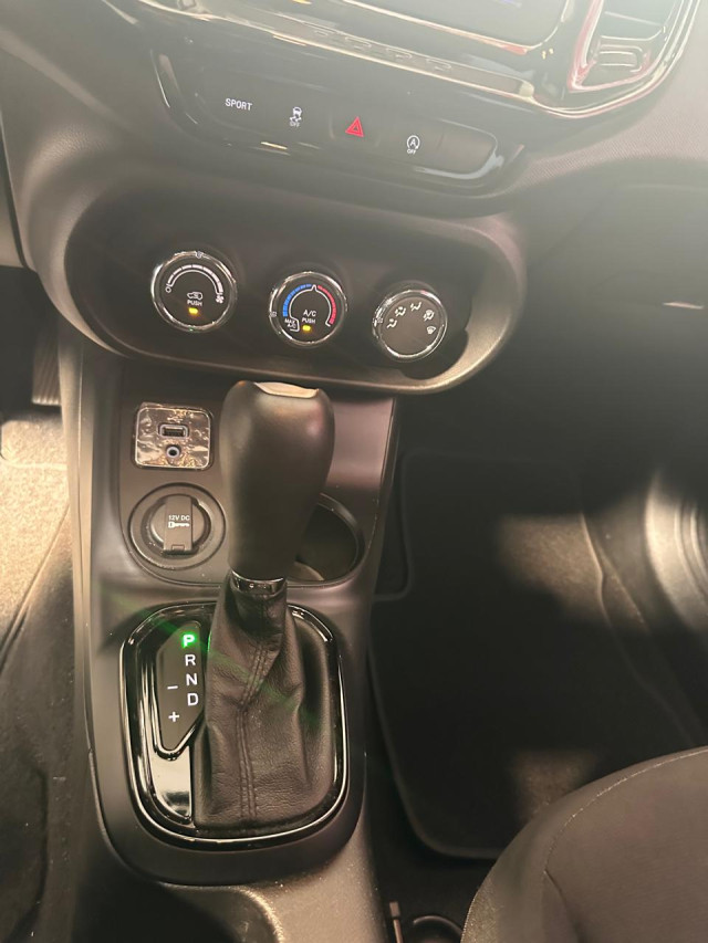 fiat toro 1.8 16v evo flex freedom at6 1.0 4p automatico 20189