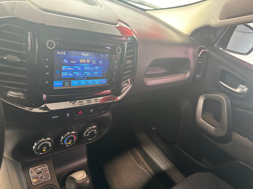 fiat toro 1.8 16v evo flex freedom at6 1.0 4p automatico 20188