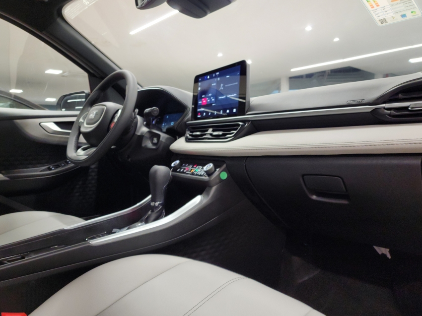 fiat fastback 1.0 turbo 200 impetus hybrid cvt. fiat fastback 1.0 turbo 200 impetus hybrid cvt.