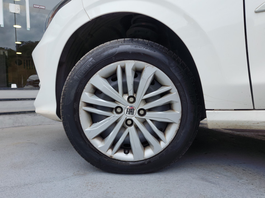fiat cronos 1.3 firefly flex drive cvt 2023 fiat cronos 1.3 firefly flex drive cvt 2023