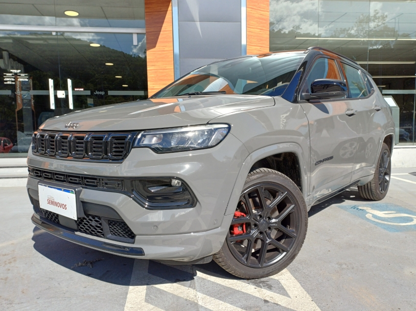 jeep compass 2.0 hurricane 4 turbo gasolina blackhawk at9 4p automatico 2025 jeep compass 2.0 hurricane 4 turbo gasolina blackhawk at9 4p automatico 2025