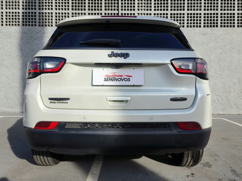 jeep compass 1.3 t270 turbo flex longitude at6 4p automatico 2025 jeep compass 1.3 t270 turbo flex longitude at6 4p automatico 2025