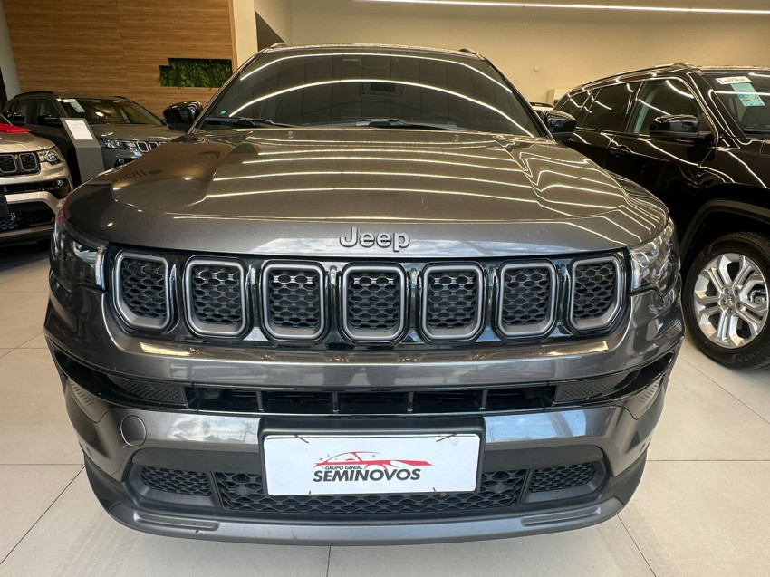 jeep compass 1.3 t270 turbo flex longitude at6 4p automatico 2024 jeep compass 1.3 t270 turbo flex longitude at6 4p automatico 2024