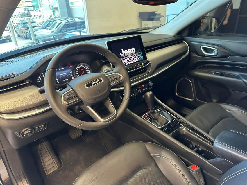 jeep compass 1.3 t270 turbo flex longitude at6 4p automatico 2024 jeep compass 1.3 t270 turbo flex longitude at6 4p automatico 2024