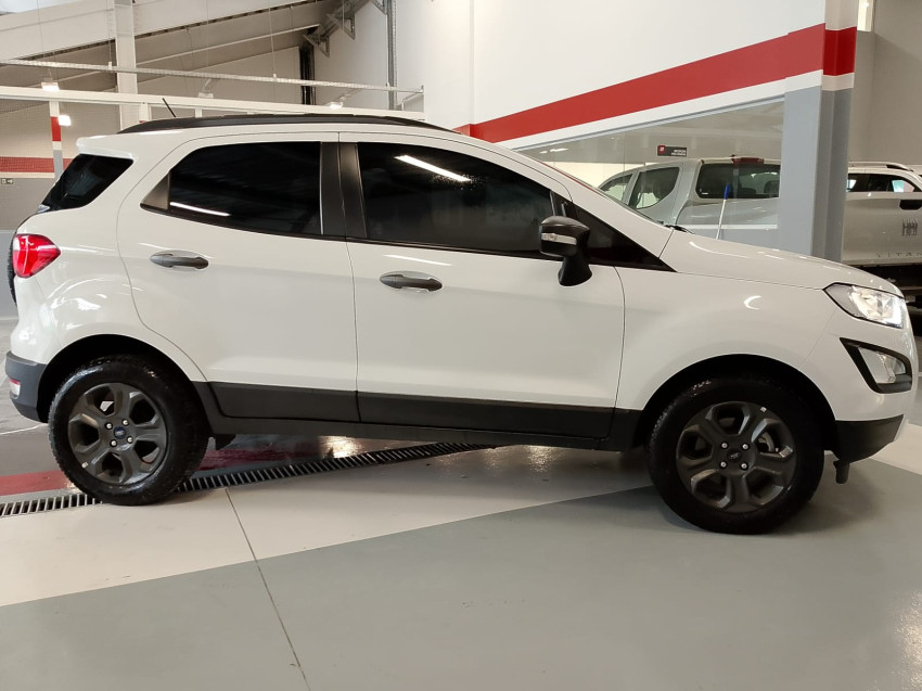 ford ecosport 1.5 ti-vct flex freestyle automatico 4p 2018