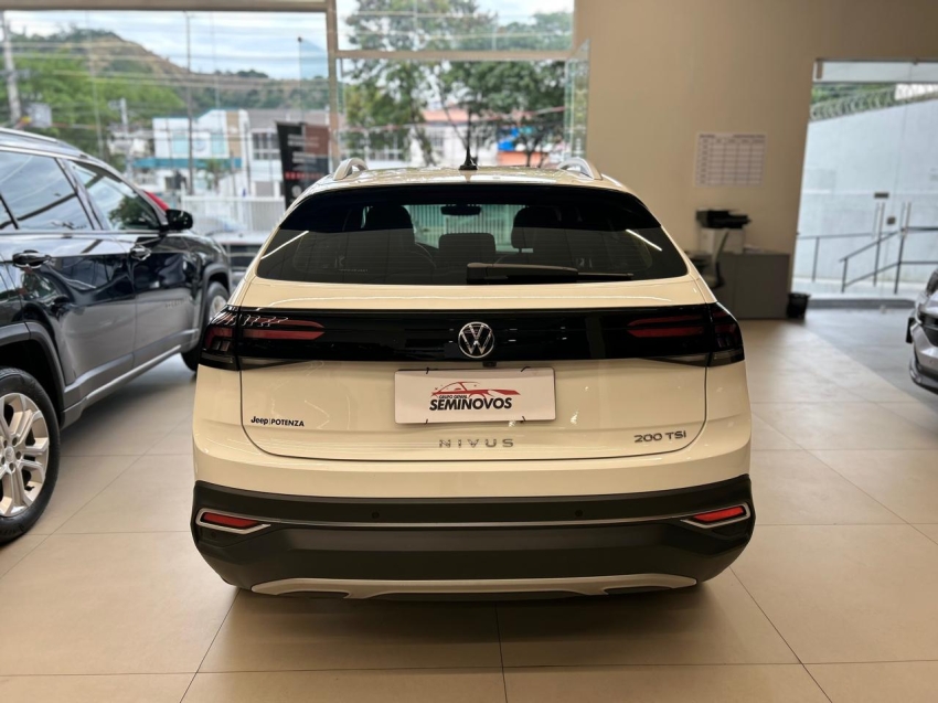 volkswagen nivus 1.0 200 tsi total flex highline automatico 1.2 4p 2024 volkswagen nivus 1.0 200 tsi total flex highline automatico 1.2 4p 2024