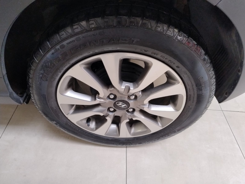 hyundai hb20x 1.6 16v style flex 4p automatico 1.0 2017 hyundai hb20x 1.6 16v style flex 4p automatico 1.0 2017