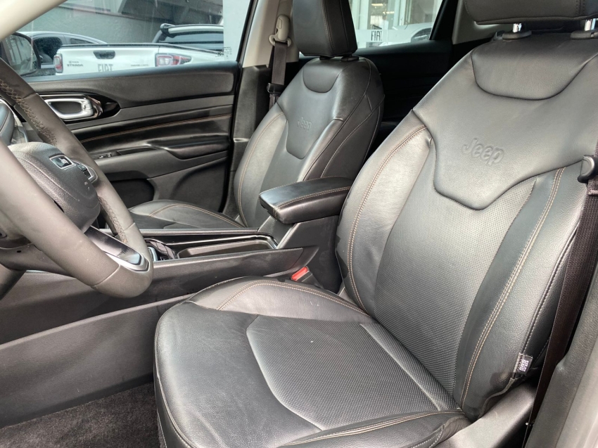 jeep compass 1.3 t270 turbo flex limited at6 5p automatico 2023 jeep compass 1.3 t270 turbo flex limited at6 5p automatico 2023