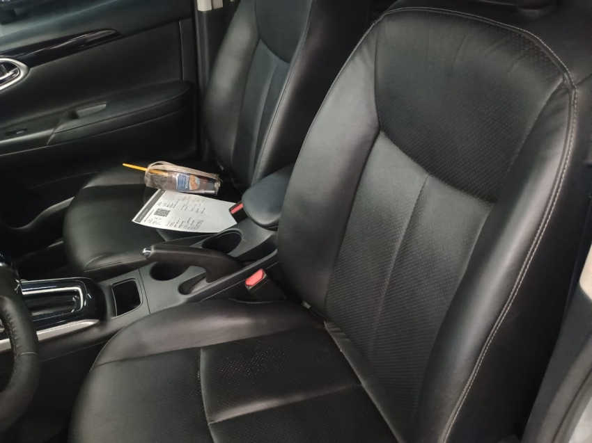 nissan sentra 2.0 sv 16v flexstart 4p automatico 1.9 flex 2020