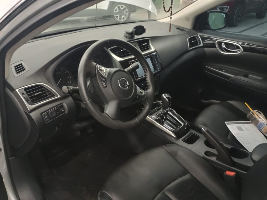 nissan sentra 2.0 sv 16v flexstart 4p automatico 1.9 flex 2020