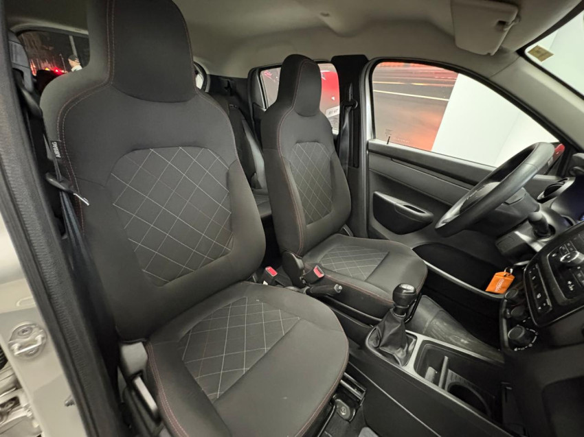 renault kwid 1.0 12v sce flex zen manual 9.9 4p 2025