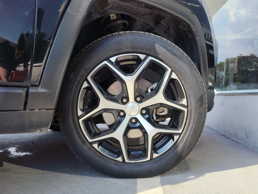 jeep compass 1.3 t270 turbo flex longitude at6 4p automatico 2025