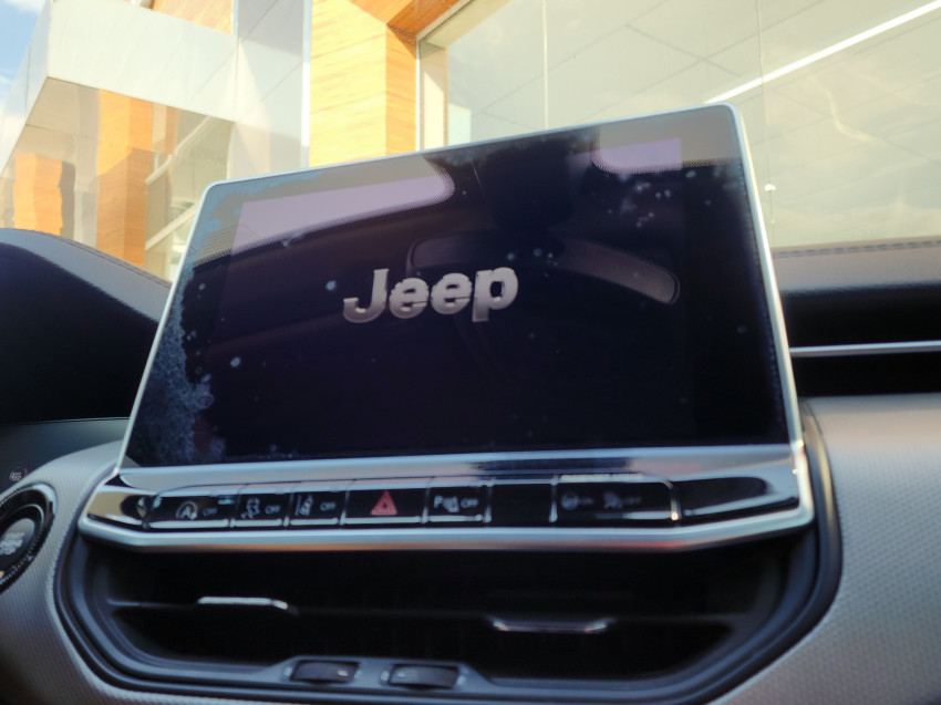 jeep compass 1.3 t270 turbo flex longitude at6 4p automatico 2025