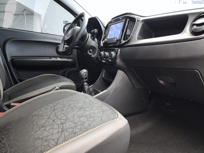 fiat mobi 1.0 firefly flex trekking man 26/27 0km10