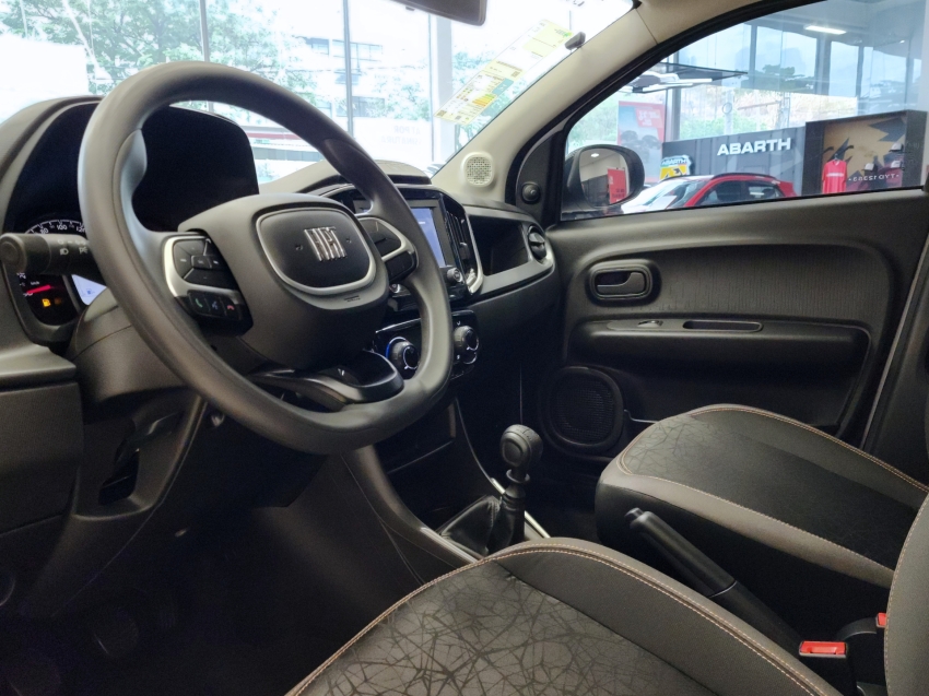 fiat mobi 1.0 firefly flex trekking man 26/27 0km3
