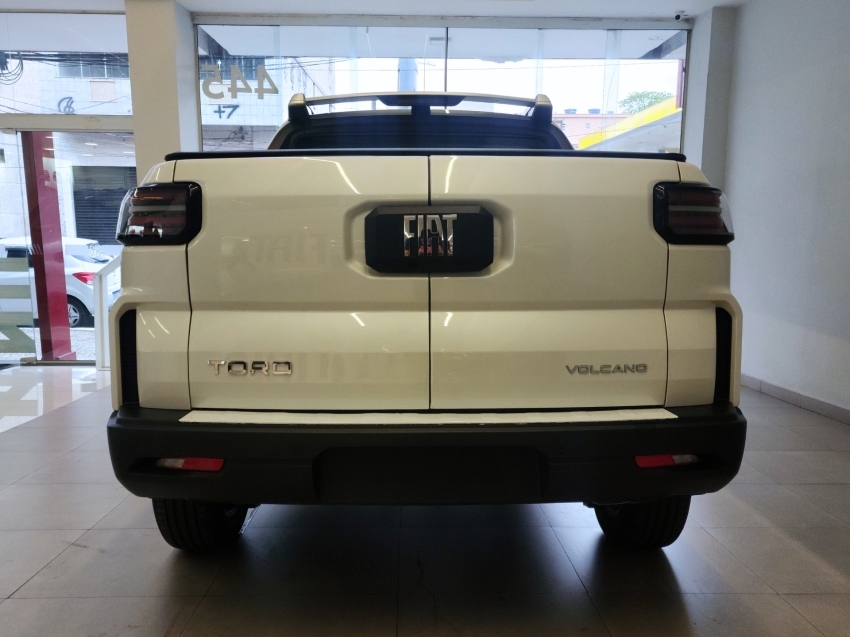 fiat toro 1.3 turbo 270 flex volcano at6 25/26 0km fiat toro 1.3 turbo 270 flex volcano at6 25/26 0km