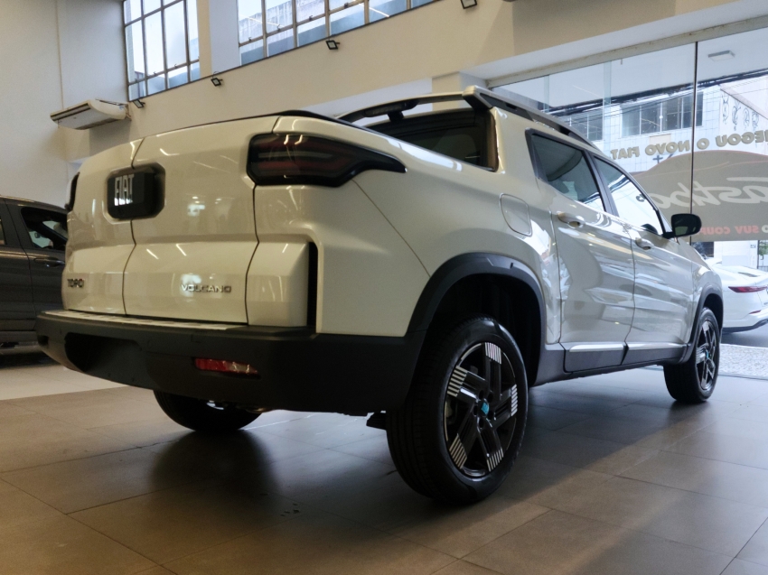 fiat toro 1.3 turbo 270 flex volcano at6 25/26 0km fiat toro 1.3 turbo 270 flex volcano at6 25/26 0km