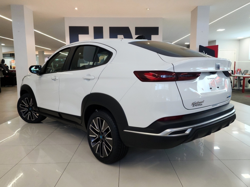 fiat fastback 1.0 turbo 200 hybrid audace cvt 25/26 0km fiat fastback 1.0 turbo 200 hybrid audace cvt 25/26 0km