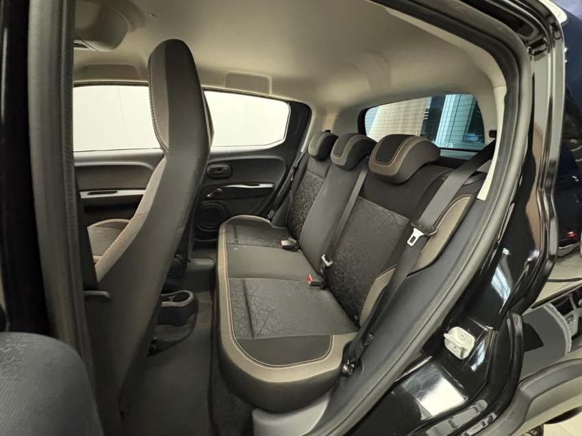 fiat mobi 1.0 firefly flex trekking man 24/25 seminovo fiat mobi 1.0 firefly flex trekking man 24/25 seminovo