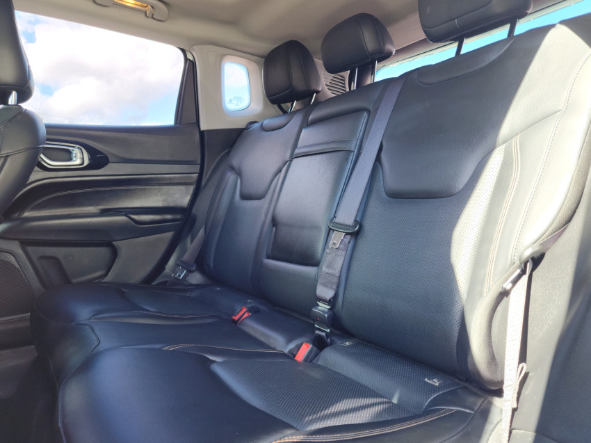 jeep compass 2.0 td350 turbo diesel limited at9 21/22 seminovo jeep compass 2.0 td350 turbo diesel limited at9 21/22 seminovo