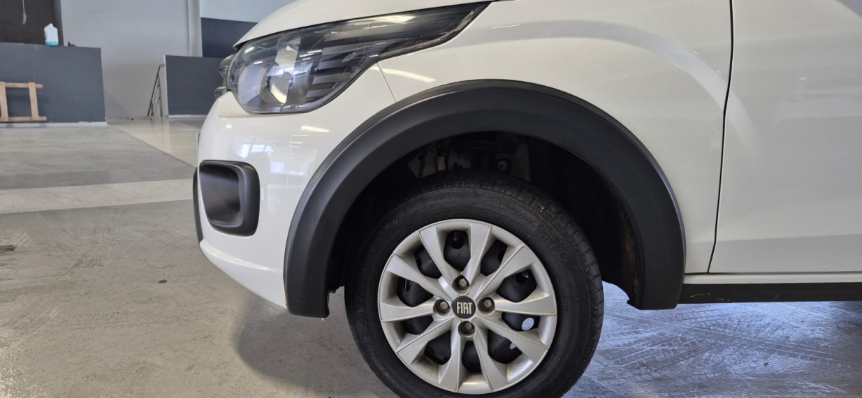 fiat mobi 1.0 evo flex like. manual 4p 20255