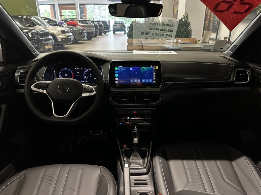 volkswagen t-cross 1.4 250 tsi total flex highline at 25/26 seminovo7