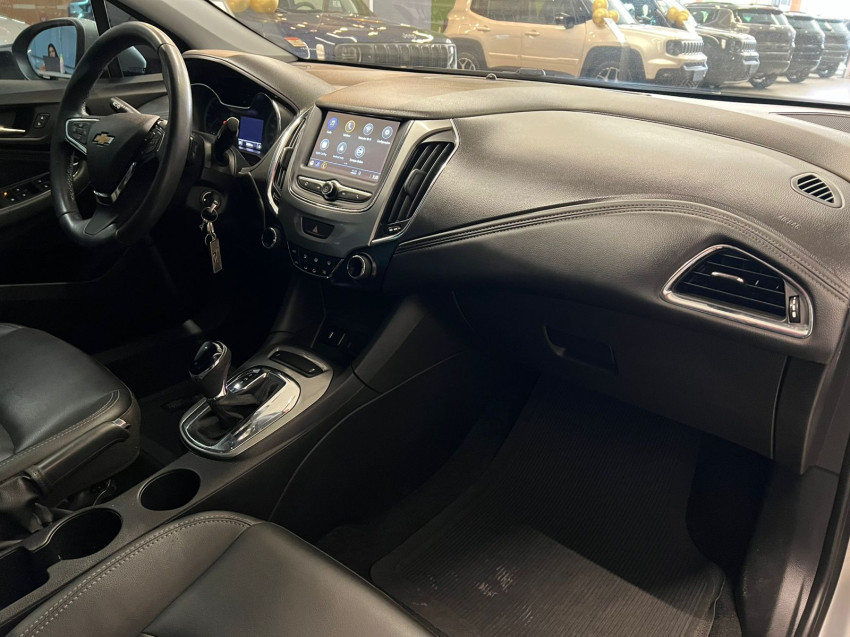 chevrolet cruze 1.4 turbo lt 16v flex 4p at 19/20 seminovo10