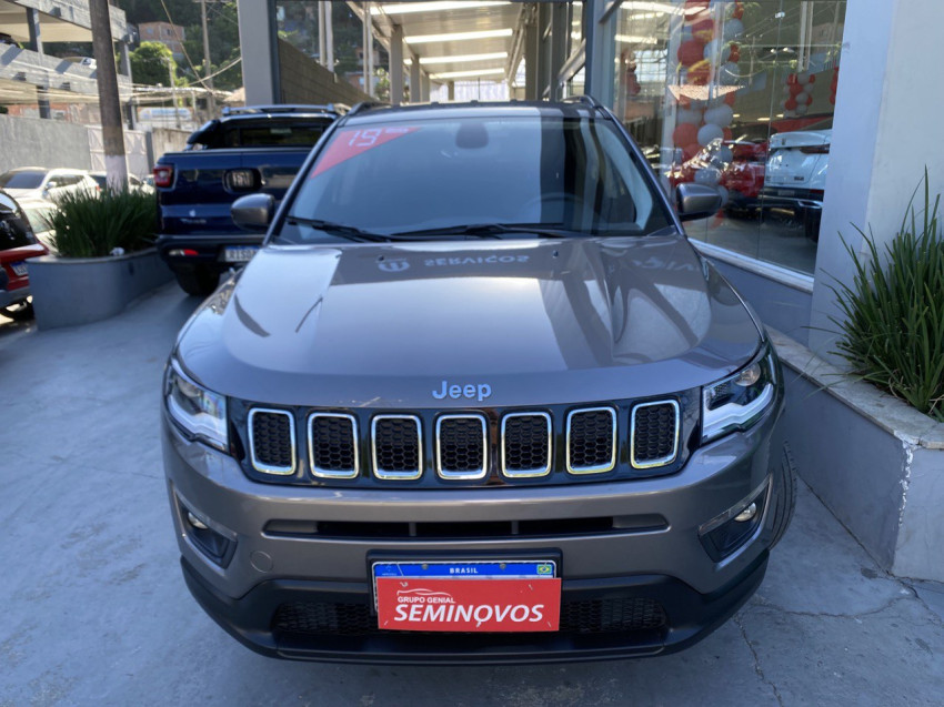 jeep compass 2.0 16v flex longitude at 18/19 seminovo