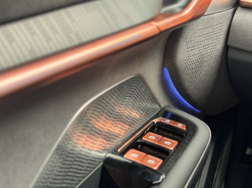 zeekr 001 100 kw eletrico premium awd 24/25 seminovo14