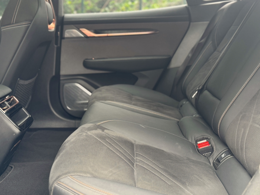 zeekr 001 100 kw eletrico premium awd 24/25 seminovo23