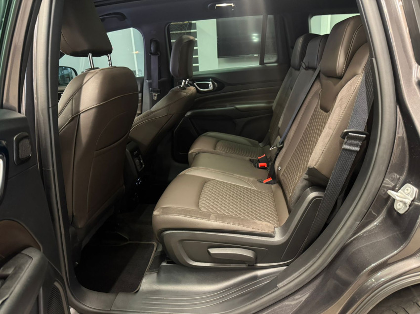 jeep commander 1.3 t270 turbo flex overland at6 22/22 seminovo12