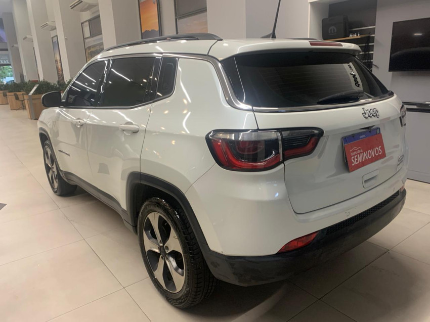 jeep compass 2.0 16v diesel longitude 4x4 at 17/17 seminovo5