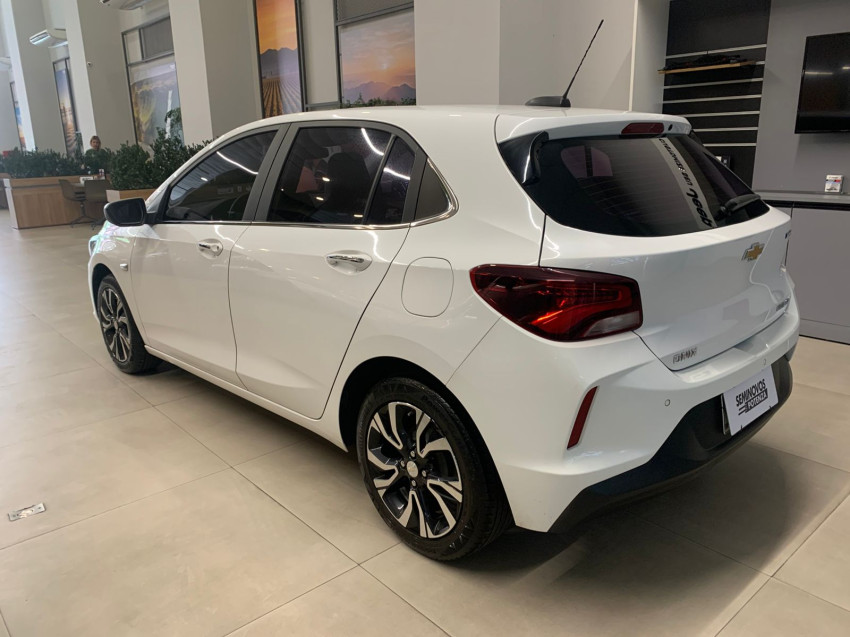 chevrolet onix 1.0 turbo flex premier at 22/23 seminovo5