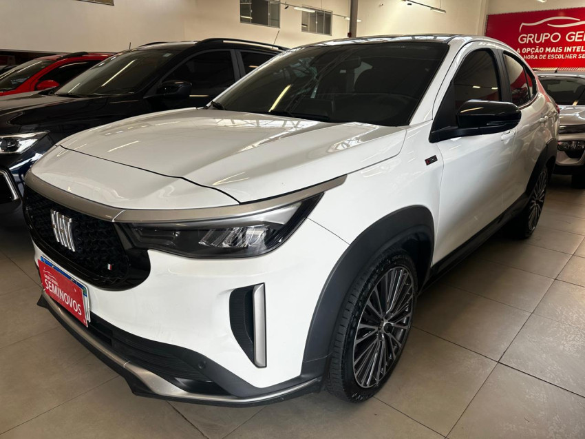 fiat fastback 1.3 turbo 270 flex limited edition at6 23/24 seminovo2