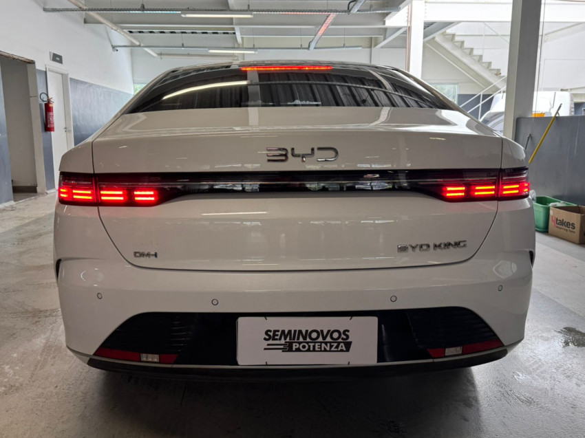 byd king 1.5 dm-i phev gs at 24/25 seminovo4