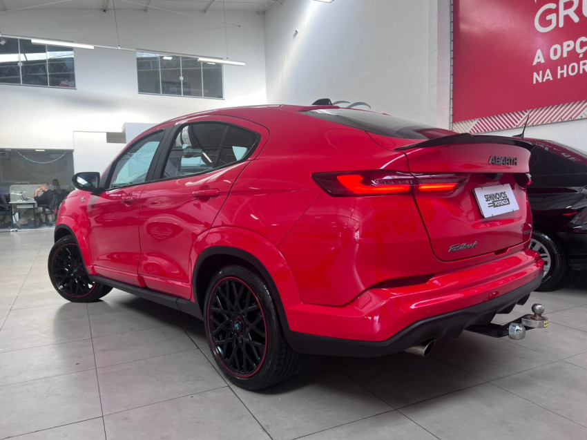 fiat fastback 1.3 turbo 270 flex abarth at6 24/25 seminovo5