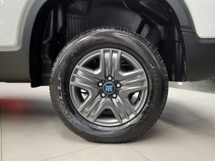 fiat toro 1.3 turbo 270 flex freedom at6 25/26 0km10