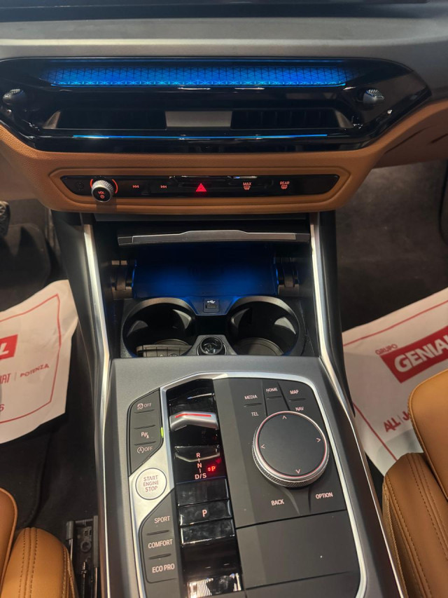 bmw 320i 2.0 16v turbo flex sport gp at 25/26 seminovo11