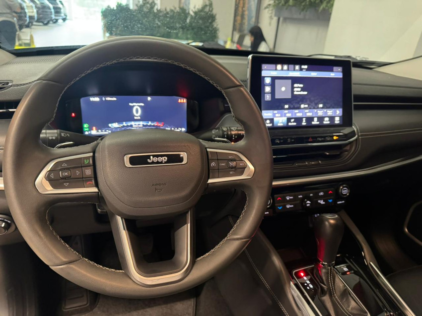 jeep commander 1.3 t270 turbo flex longitude at6 23/23 seminovo8