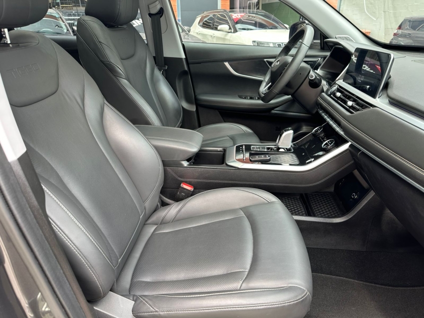 caoa chery tiggo 8 1.6 tgdi gasolina txs max drive dct 23/24 seminovo12